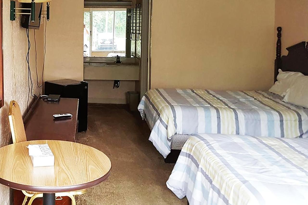 Micanopy Inn Екстериор снимка